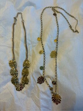 Set of two tropical palm leaves necklaces